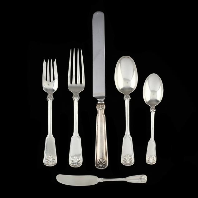 Appraisal: Tiffany Co Shell Thread Sterling Silver Flatware pieces including knives