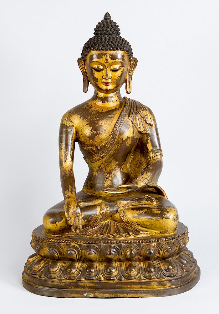 Appraisal: Large indochinese bronze Buddha Large indo-chinese bronze Buddha in sitting