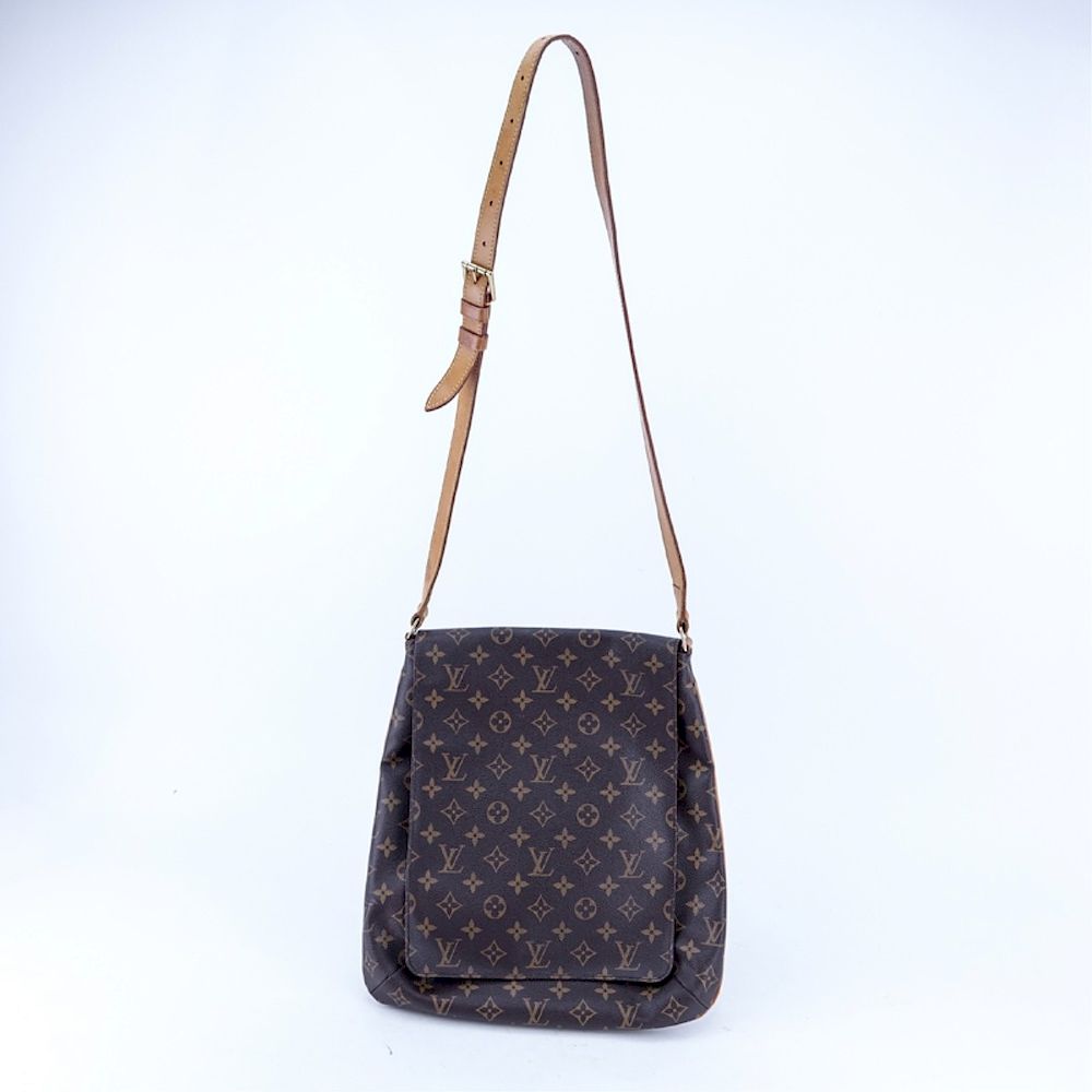 Appraisal: Louis Vuitton Monogram Canvas Musette Bag Louis Vuitton Monogram Canvas