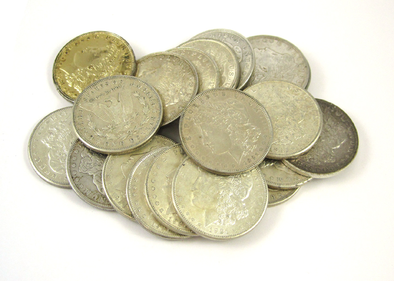 Appraisal: A ROLL OF TWENTY U S SILVER MORGAN DOLLARS -P