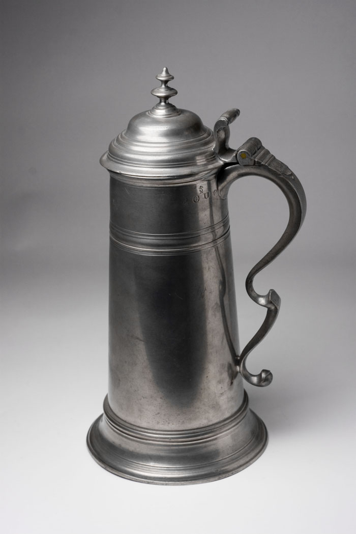 Appraisal: PEWTER FLAGON THOMAS CARPENTER LONDON ENGLAND CIRCA - Maker's mark