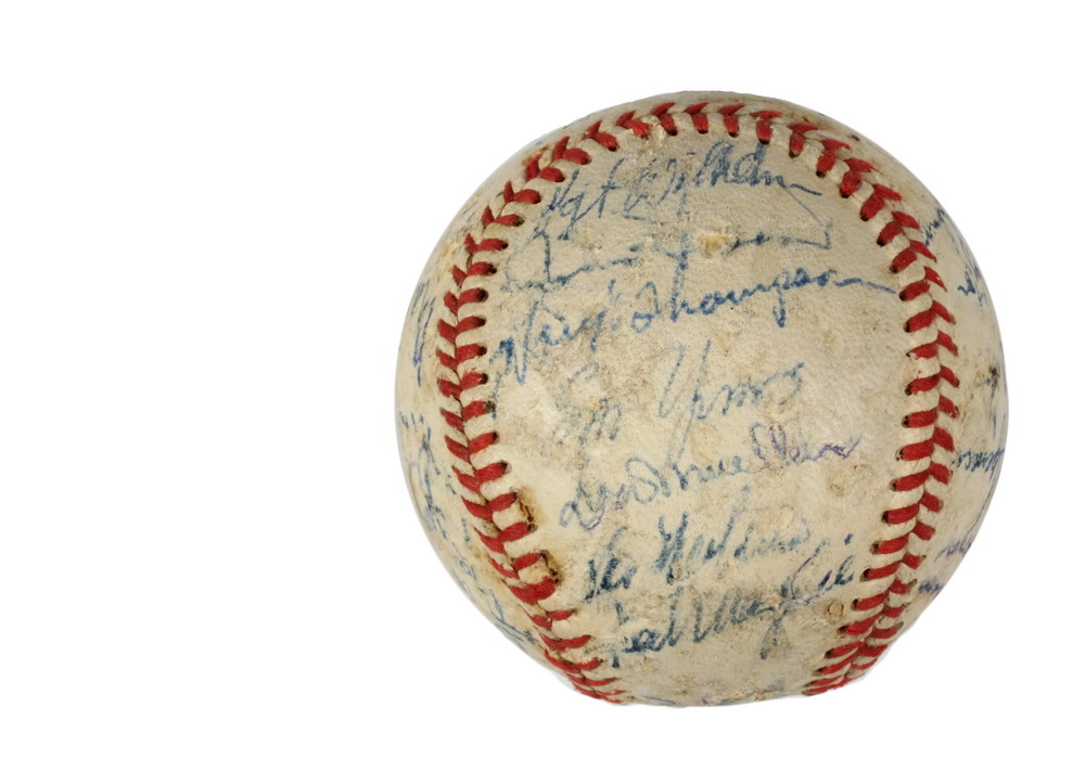 Appraisal: TEAM SIGNED BASEBALL - New York Giants with autographs gathered