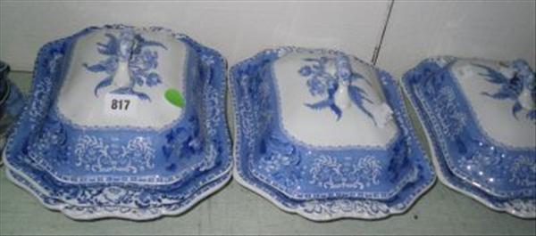 Appraisal: A Copeland Spode part dinner service in 'Camilla' pattern