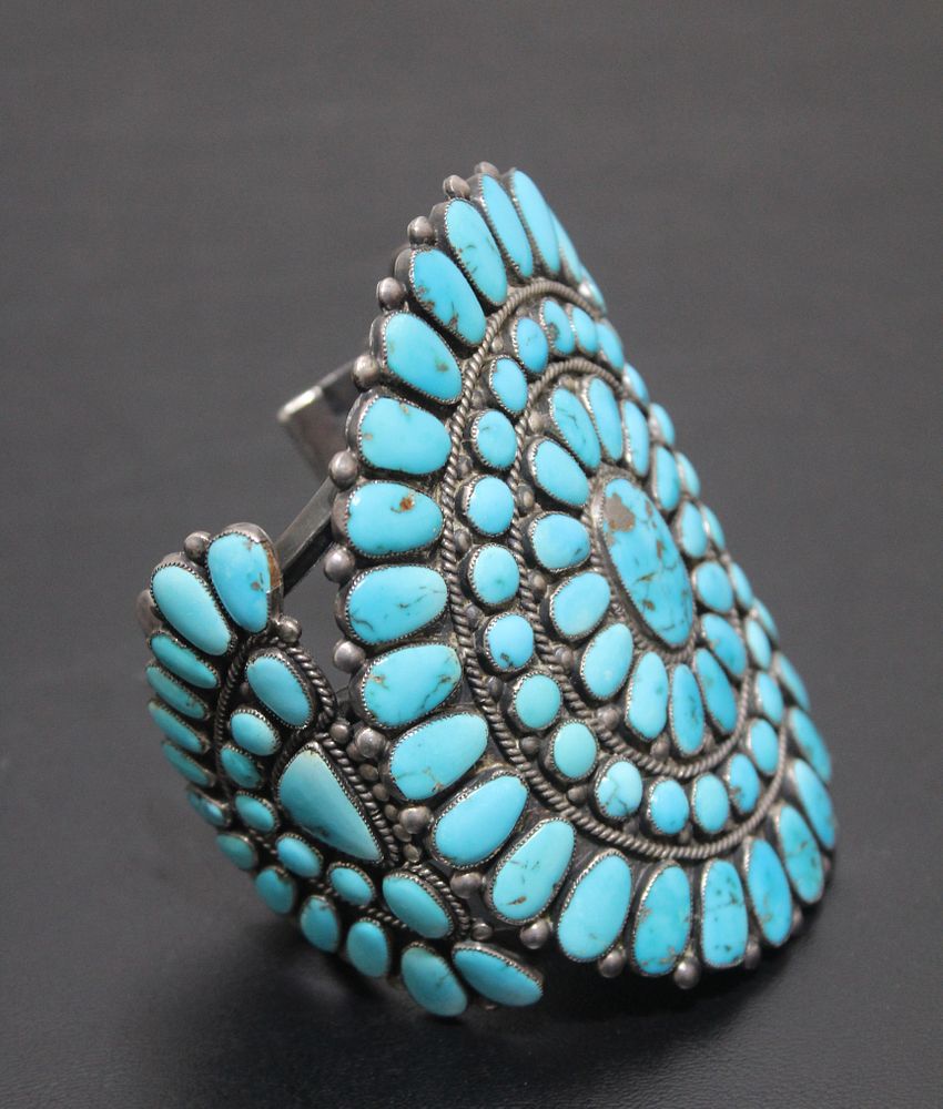 Appraisal: Navajo Style Turquoise Silver Bracelet Navajo Style Turquoise Silver Bracelet