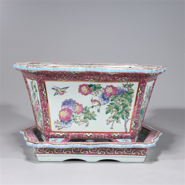 Appraisal: Chinese gilt and famille rose enameled porcelain planter with flowers