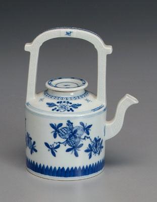 Appraisal: Chinese blue and white teapot Kangxi style cylindrical porcelain body