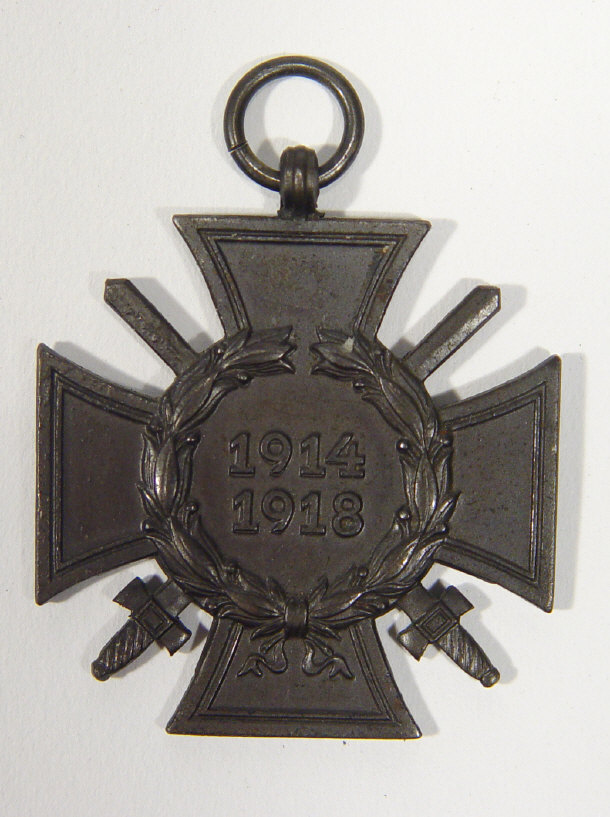 Appraisal: World War I German military cross dated