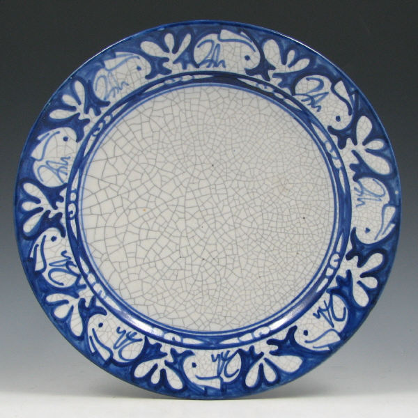 Appraisal: Dedham Pottery rabbit dinner plate Marked with blue Dedham Pottery