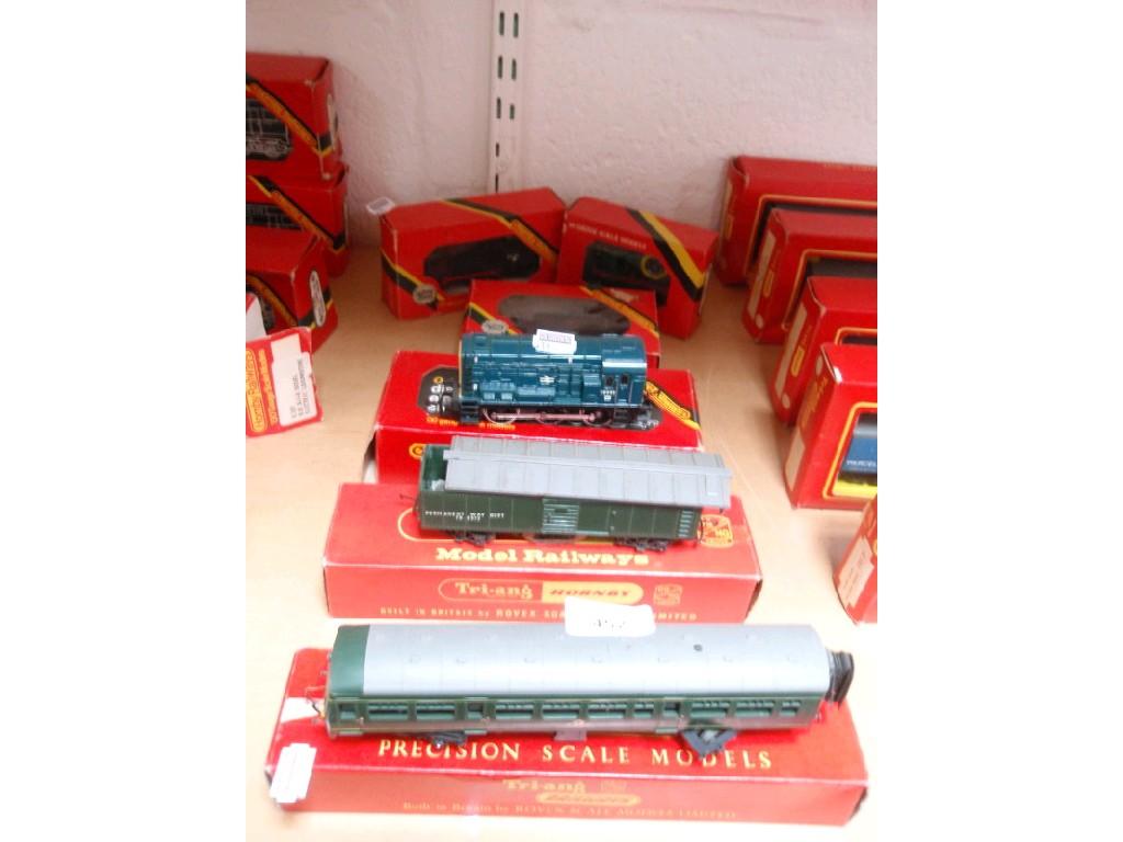 Appraisal: A Hornby gauge diesel electric shunter two other locomotives and