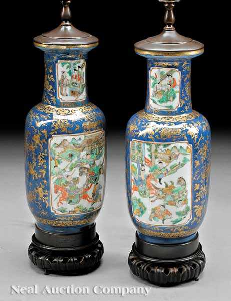 Appraisal: A Pair of Chinese Famille Verte Rouleau Vases th c