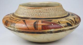 Appraisal: early th c Zuni Pueblo three color olla with coiled