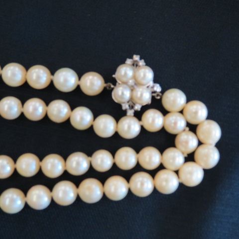 Appraisal: Pearl Necklace Akoya pearls mm diamond pearl k white gold