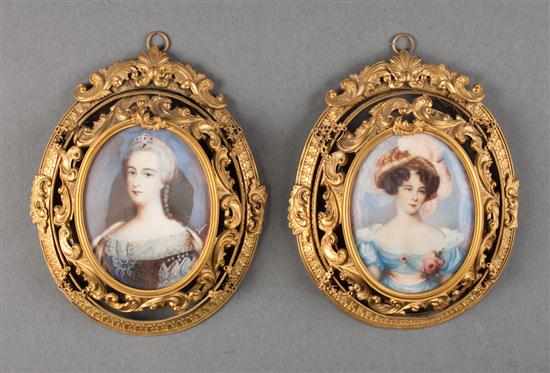 Appraisal: Continental School th century Pair of miniature oval portraits of