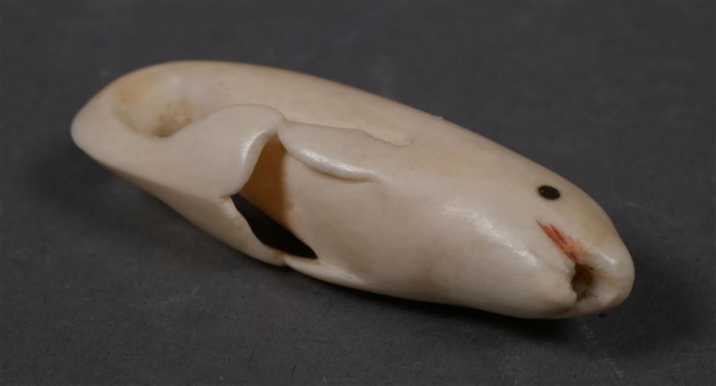 Appraisal: Vintage carved Eskimo whale Measures - long From a collection