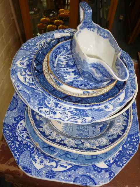 Appraisal: A QUANTITY OF BLUE AND WHITE POTTERY to include meat