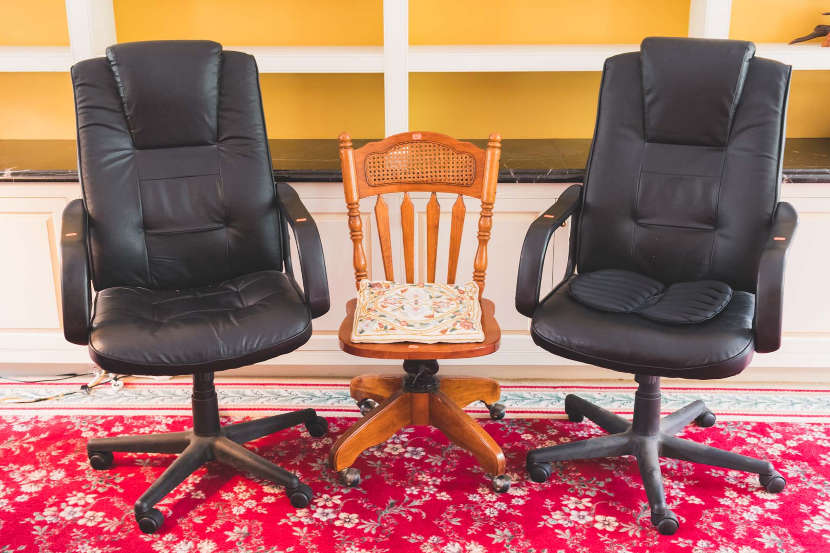 Appraisal: Pair of contemporary swivel office arm chairs and a Windsor