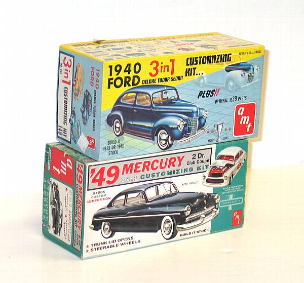 Appraisal: Ford Plastic Model Kits Lot includes assorted boxed plastic kits