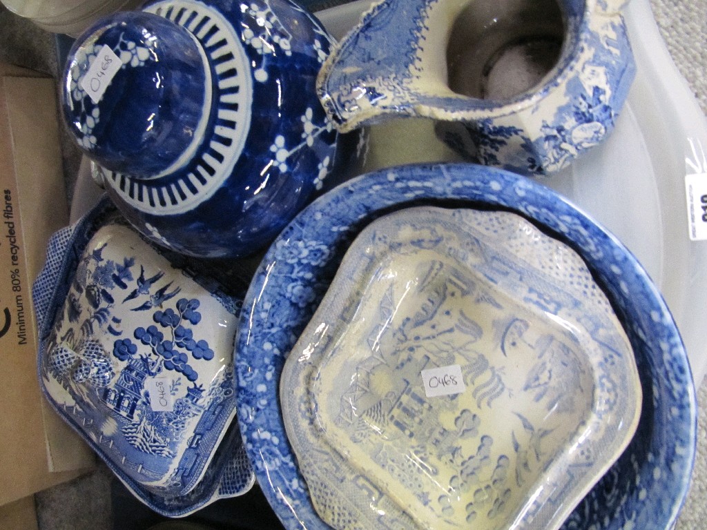 Appraisal: Tray of assorted blue and white ceramics