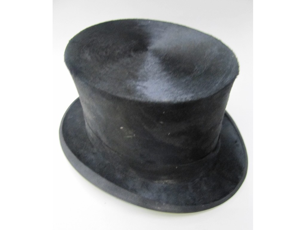 Appraisal: Top hat in box