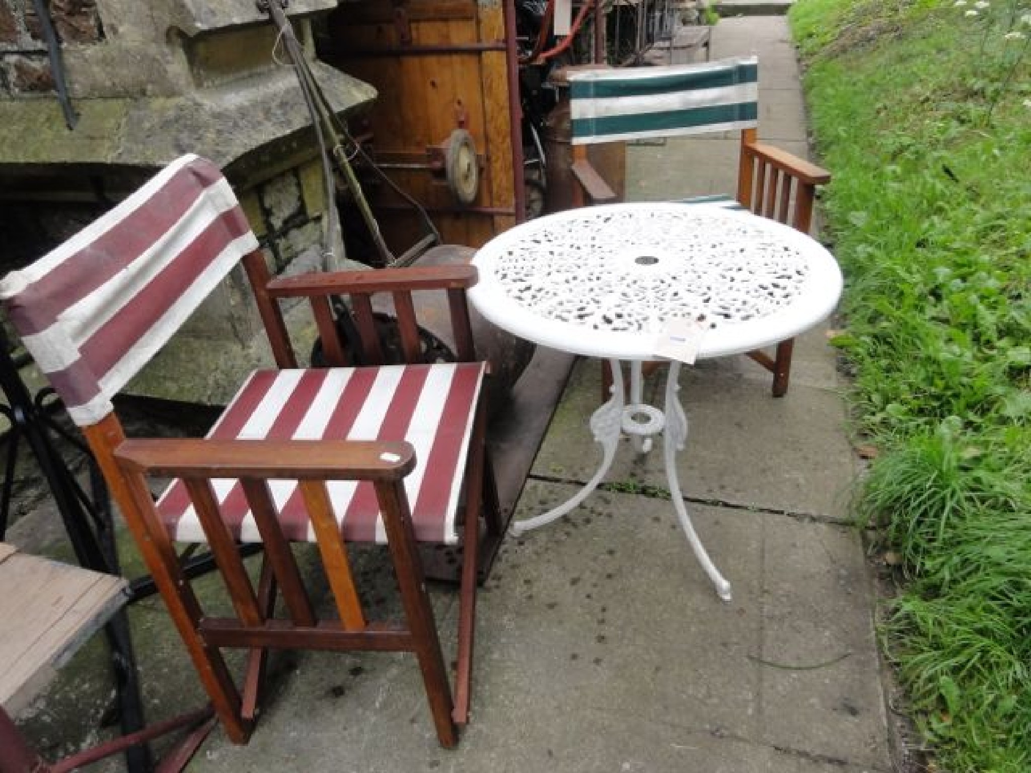 Appraisal: A Victorian style cast aluminium garden terrace table of circular