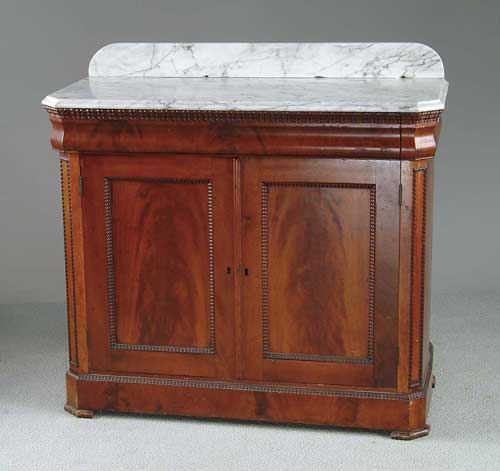 Appraisal: MARBLE TOP MAHOGANY COMMODE One long drawer over two cupboard