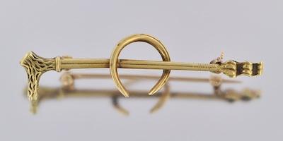 Appraisal: An Antique k Riding Crop Brooch ca k yellow gold