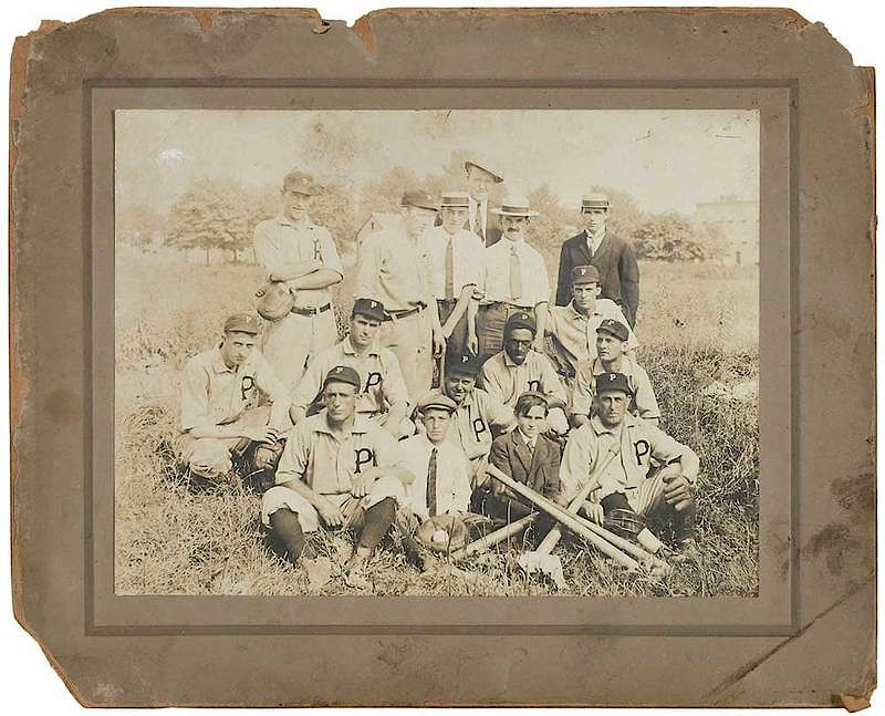 Appraisal: Baseball Team Photograph early th century photographer unknown in uniform