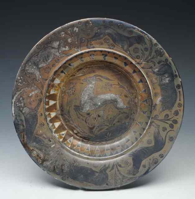 Appraisal: A CANTAGALLI RENAISSANCE STYLE LUSTRE DISH decorated animals and a