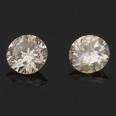 Appraisal: UNMOUNTED PAIR OF MATCHING ROUND BRILLIANT CUT DIAMONDS CARAT TOTAL