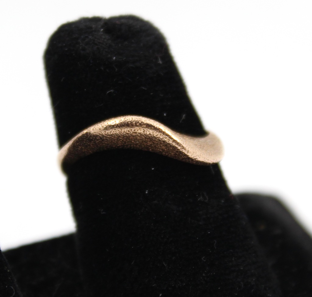 Appraisal: MILOR DESIGNER K ROSE GOLD SCULPTURAL RING Mid-Century Modern Milor