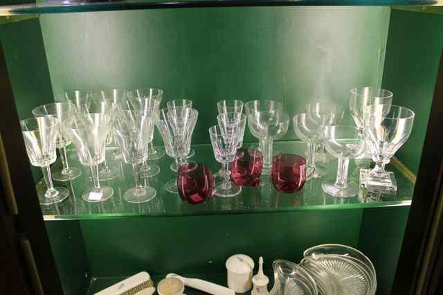 Appraisal: A COLLECTION OF GLASS to include crescent hors d'oeuvre dishes