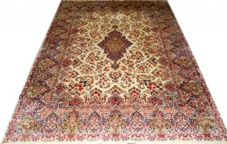 Appraisal: KERMAN PERSIAN WOOL CARPET C KERMAN PERSIAN WOOL CARPET C