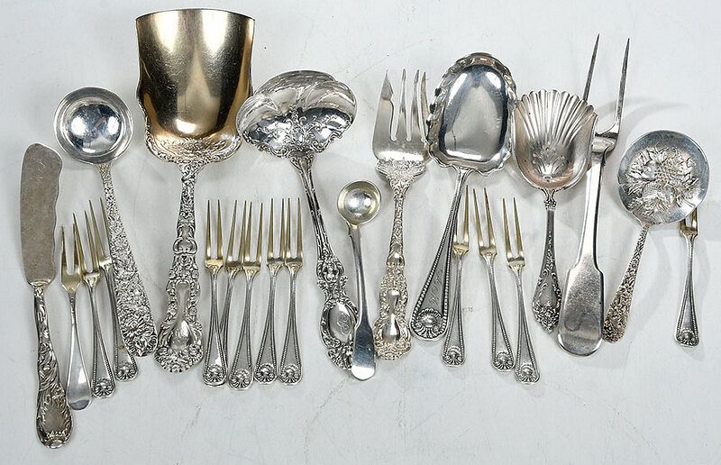 Appraisal: Pieces Sterling Flatware including twelve Whiting strawberry forks serving scoop