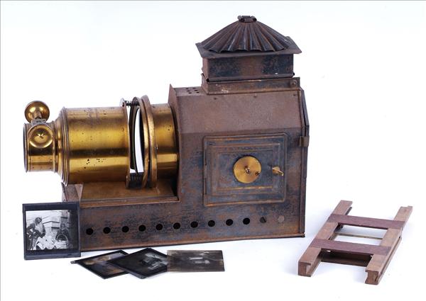 Appraisal: A magic lantern 'The Praestantia' by Riley Bros of Bradford