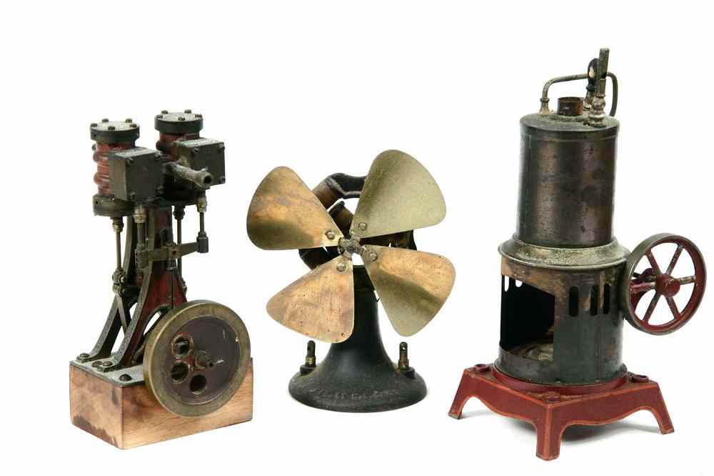 Appraisal: VINTAGE MINIATURE MECHANICALS - Three ca Miniature Mechanical Devices including