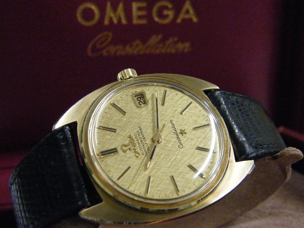 Appraisal: Omega Constellation automatic 's gold plated gentleman's wristwatch the gilt