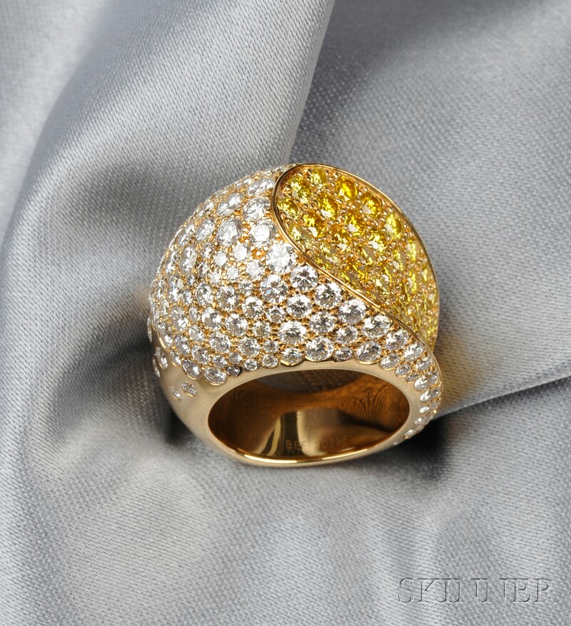 Appraisal: kt Gold Yellow Diamond and Diamond Ring Fred Paris pave-set