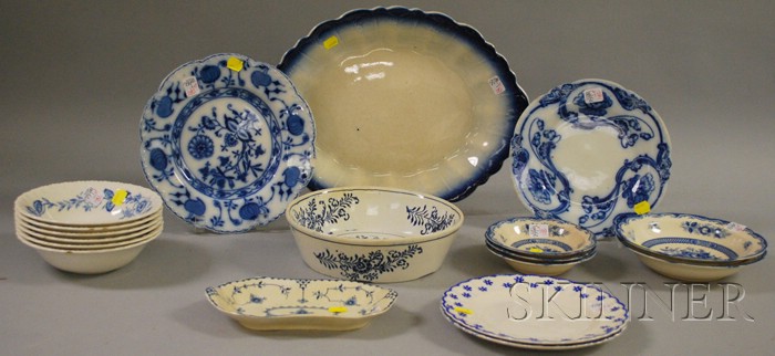 Appraisal: Seventeen Pieces of Assorted Blue and White Decorated Ceramic Tableware