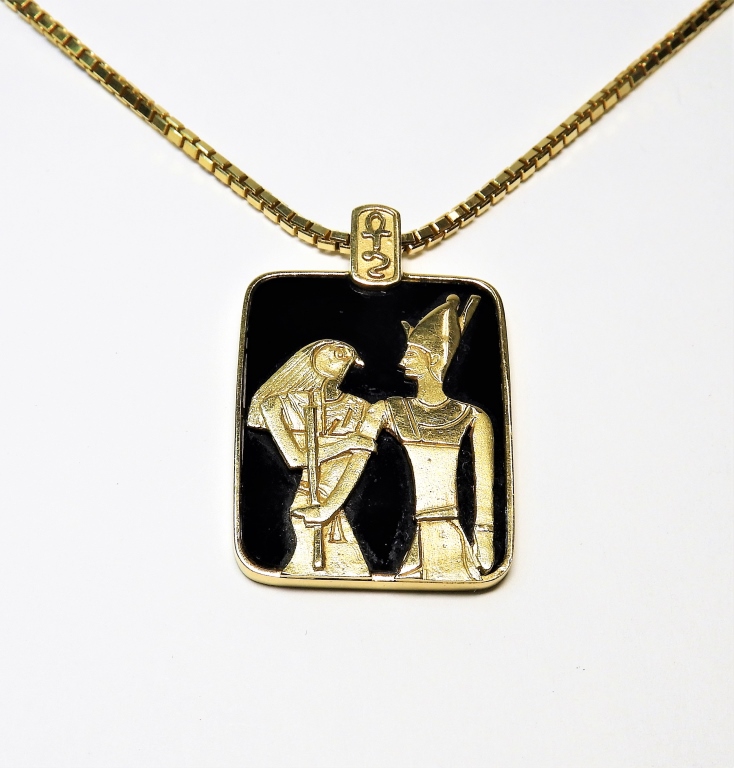 Appraisal: K GOLD EGYPTIAN REVIVAL HORUS ATTENDANT PENDANT Europe th Century