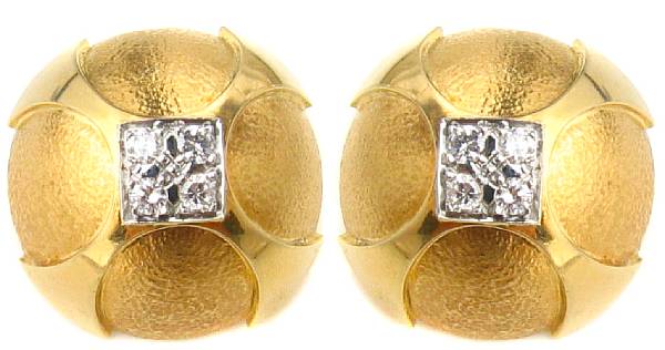 Appraisal: A pair of diamond and k gold dome ear clips