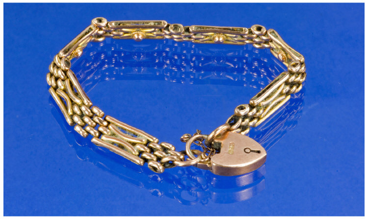 Appraisal: ct Gold Fancy Link Gate Bracelet With Padlock Fastener And