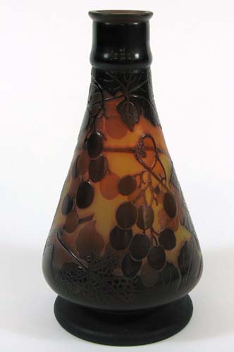 Appraisal: ST LOUIS NANCY CAMEO GLASS VASE The burgundy red shaded