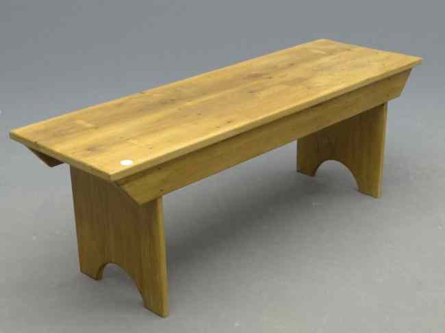 Appraisal: Contemporary pine bench '' Length