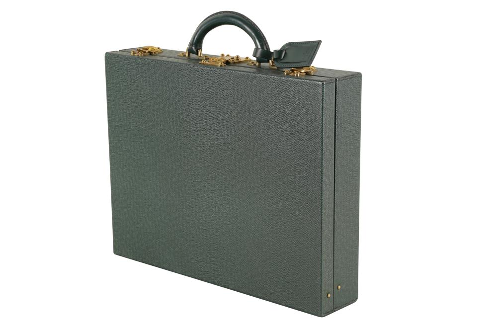 Appraisal: LOUIS VUITTON DIPLOMAT BRIEFCASEM ATTACHE green with two original keys