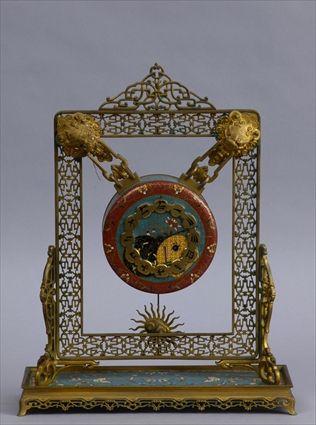 Appraisal: FRENCH CHINOISERIE CLOISONN AND GILT-METAL MANTEL CLOCK The dial with