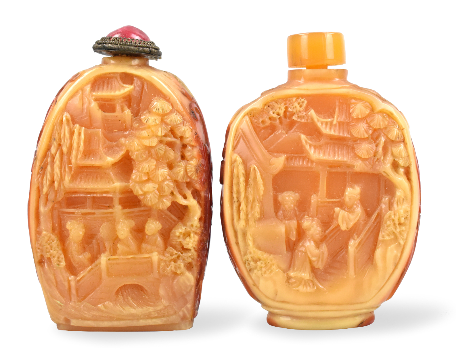 Appraisal: Two Chinese carved snuff bottles dating from the Qing dynasty