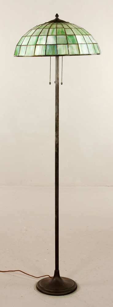 Appraisal: - Signed Handel Floor Lamp Signed Handel floor lamp with