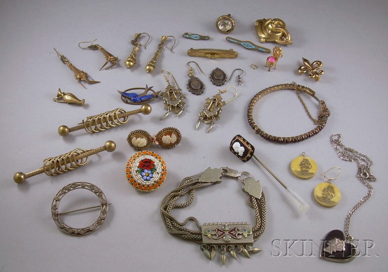 Appraisal: Group of Victorian and Costume Jewelry including a garnet bracelet