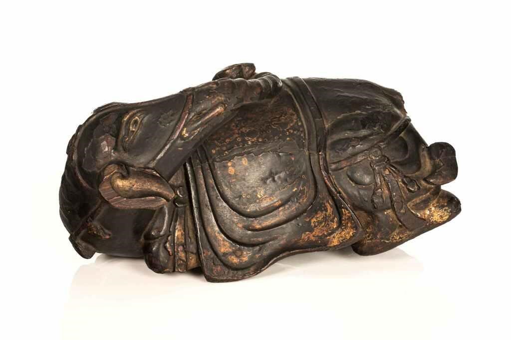 Appraisal: Chinese possibly Ming dynasty architecture or structural fragment Carved as