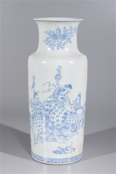 Appraisal: Tall Chinese blue and white porcelain vase with figures and